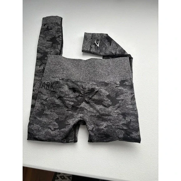 Gymshark Camo Seamless Leggings High Waisted Workout Fitness Gym Gray M‎ - Picture 6 of 6